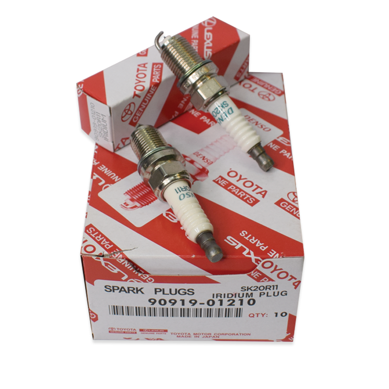 شمع پایه کوتاه سوزنی ایریدیوم دنسو جعبه تویوتا مدل Denso SK20R11